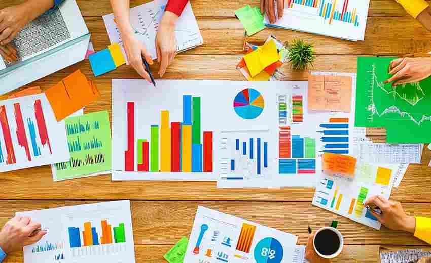 怎樣通過網(wǎng)站數(shù)據(jù)分析調(diào)整廣州品牌推廣策略