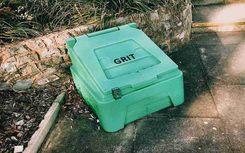 寶塔升級最新版本后出問題，連續(xù)兩天了 寶塔專業(yè)版授權